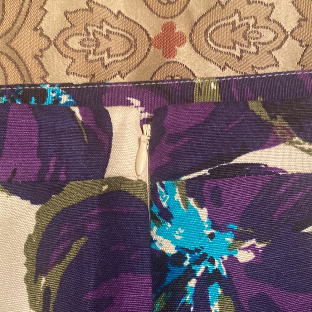 Loft Skirt (R) - Picture 6 of 6